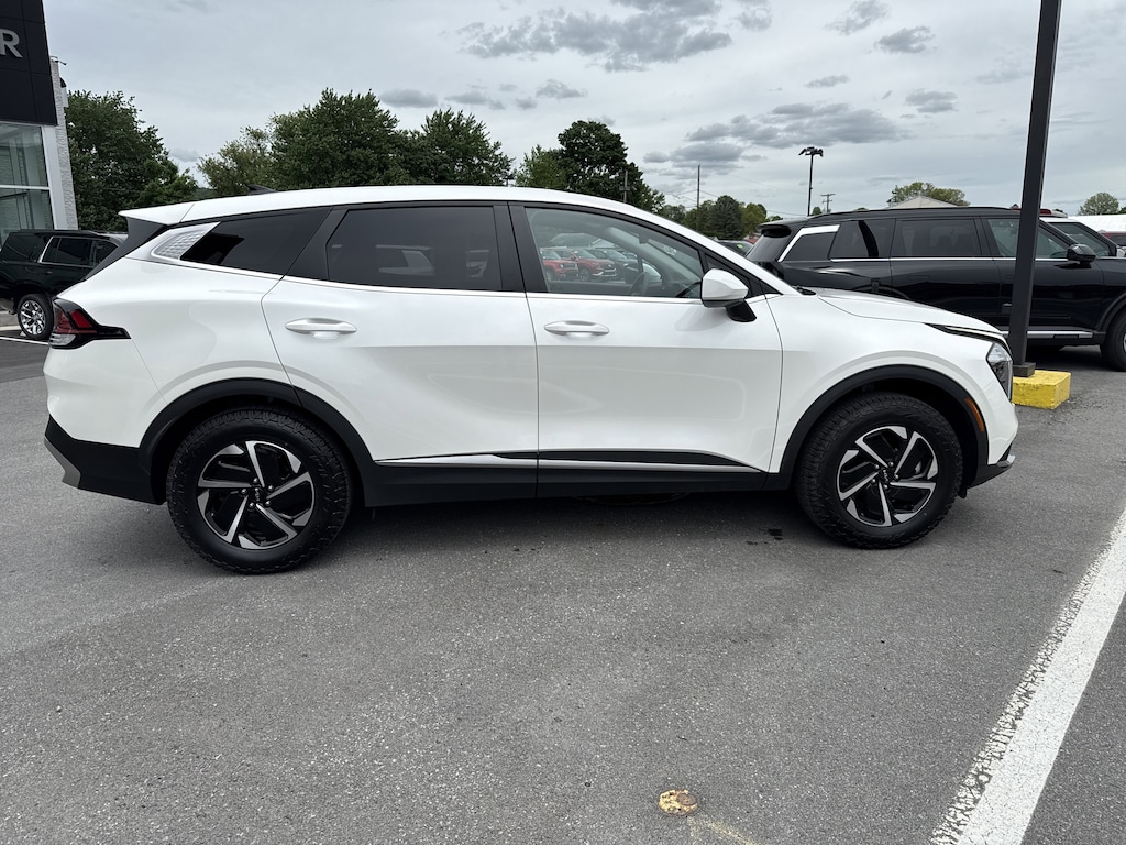 Certified 2023 Kia Sportage Hybrid LX SUV