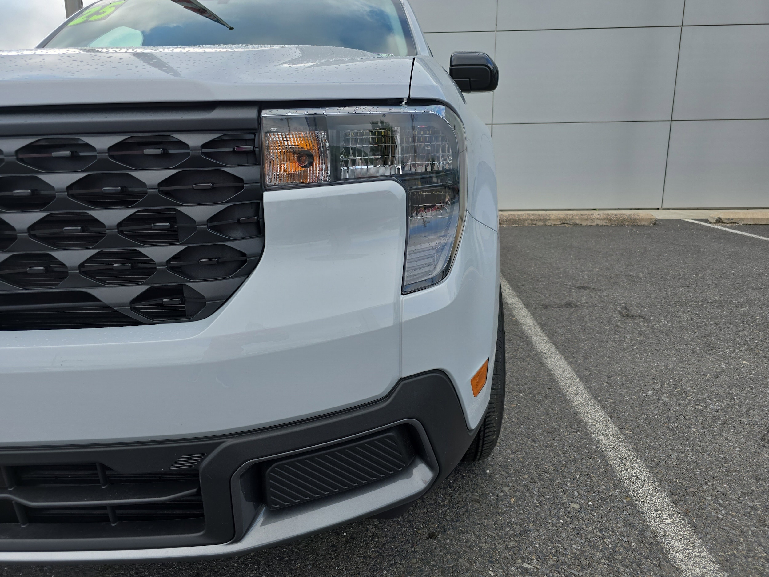2025 Ford Maverick XLT - Photo 10