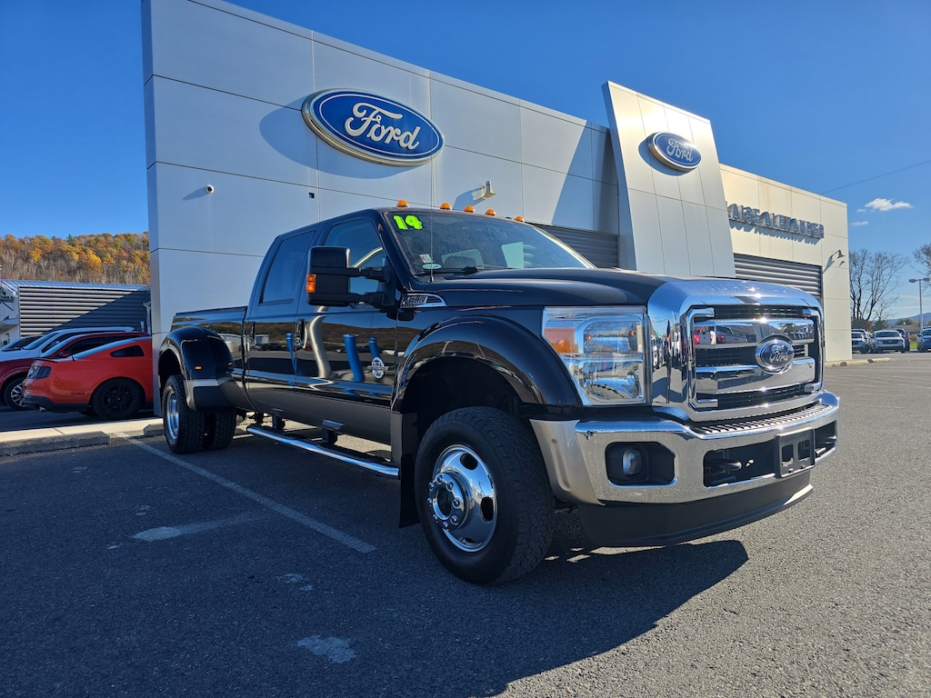 Used 2014 Ford Super Duty F-450 DRW Lariat Truck Crew Cab
