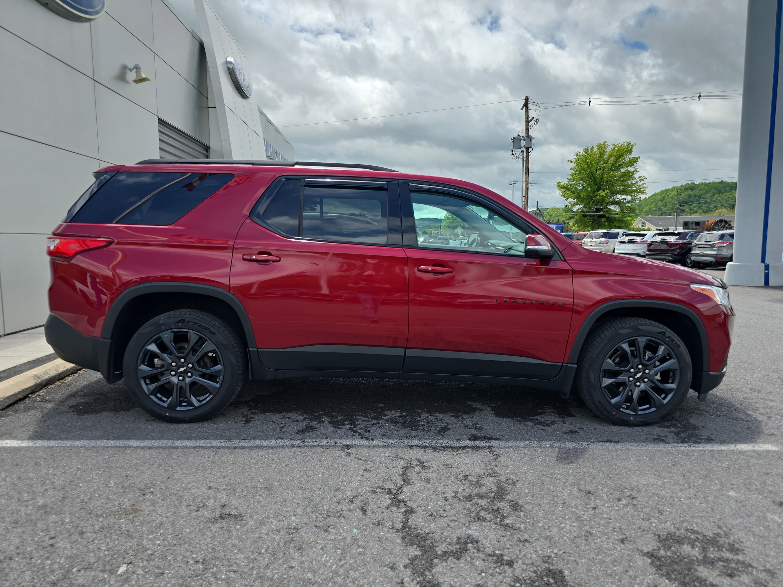 Used 2021 Chevrolet Traverse RS with VIN 1GNEVJKW3MJ194027 for sale in Mansfield, PA