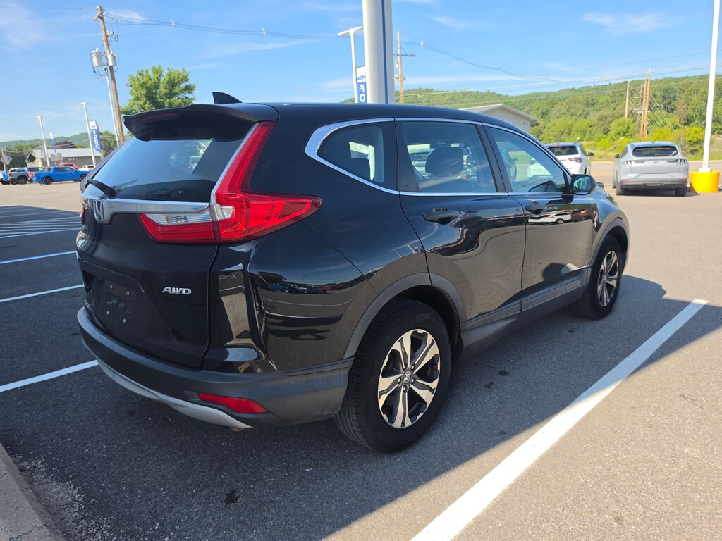 Used 2017 Honda CR-V LX SUV