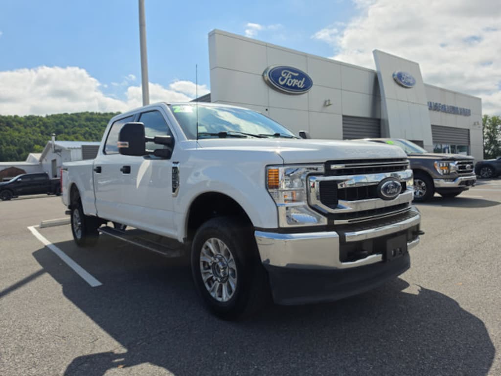 Used 2022 Ford Super Duty F-250 SRW XLT Truck Crew Cab