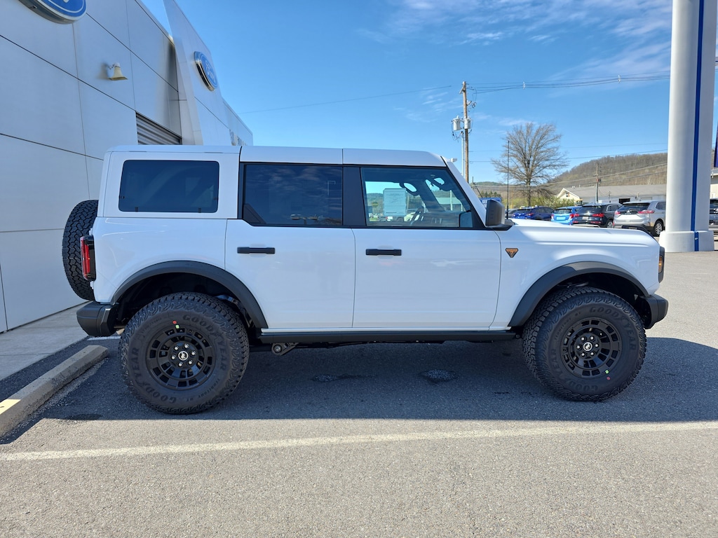 New 2026 Ford Bronco Badlands SUV