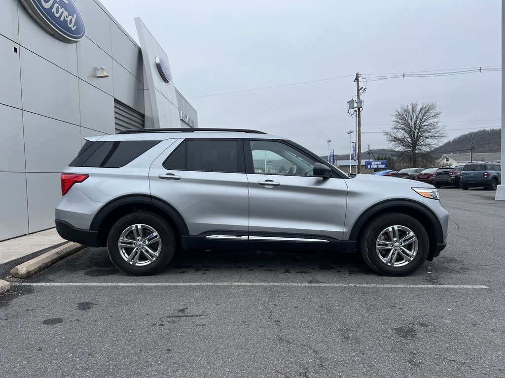 Used 2022 Ford Explorer XLT SUV