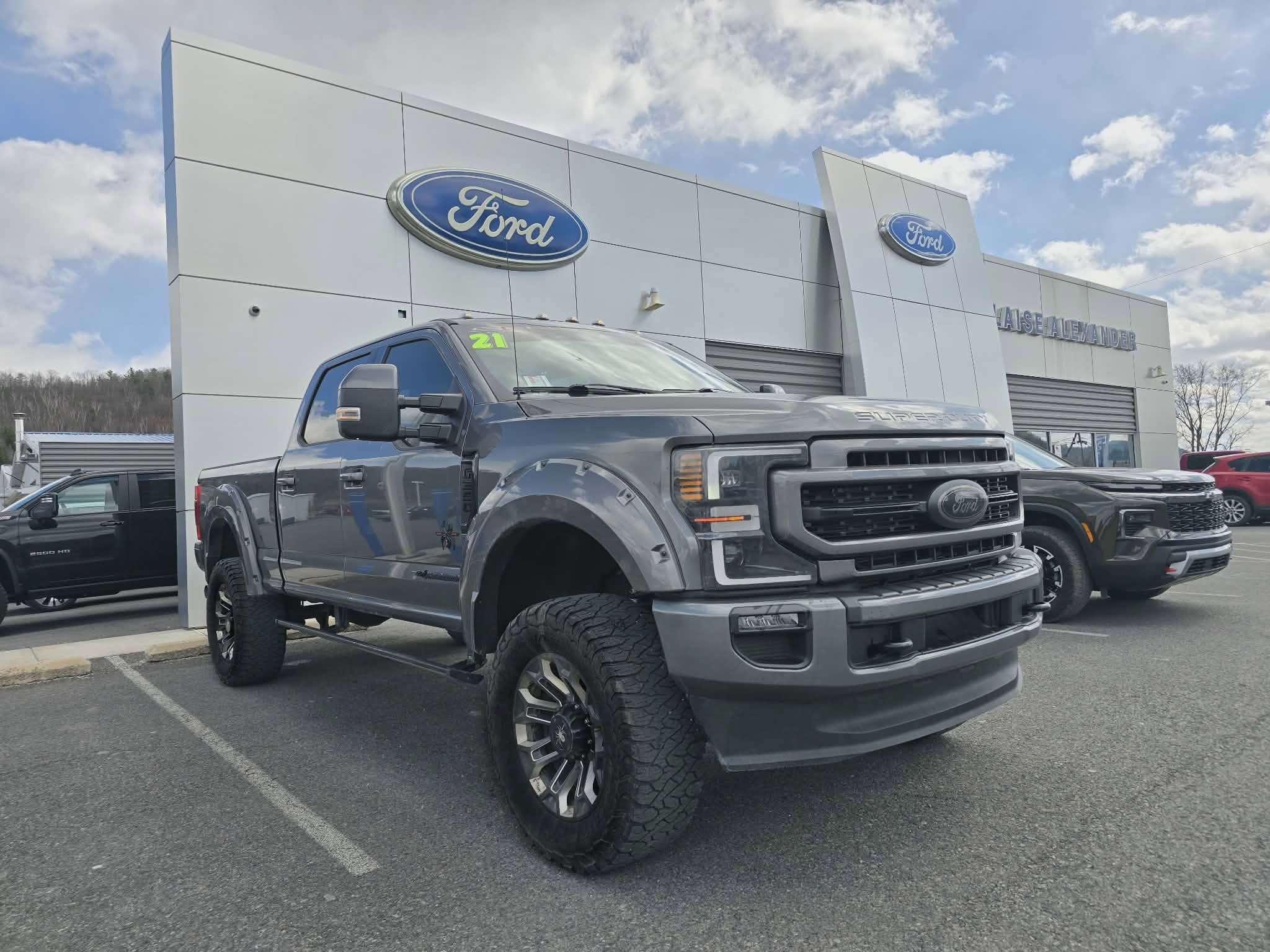 2021 Ford F-350 Lariat 4x4 Crew Cab 6-1/2' Box SRW's photo