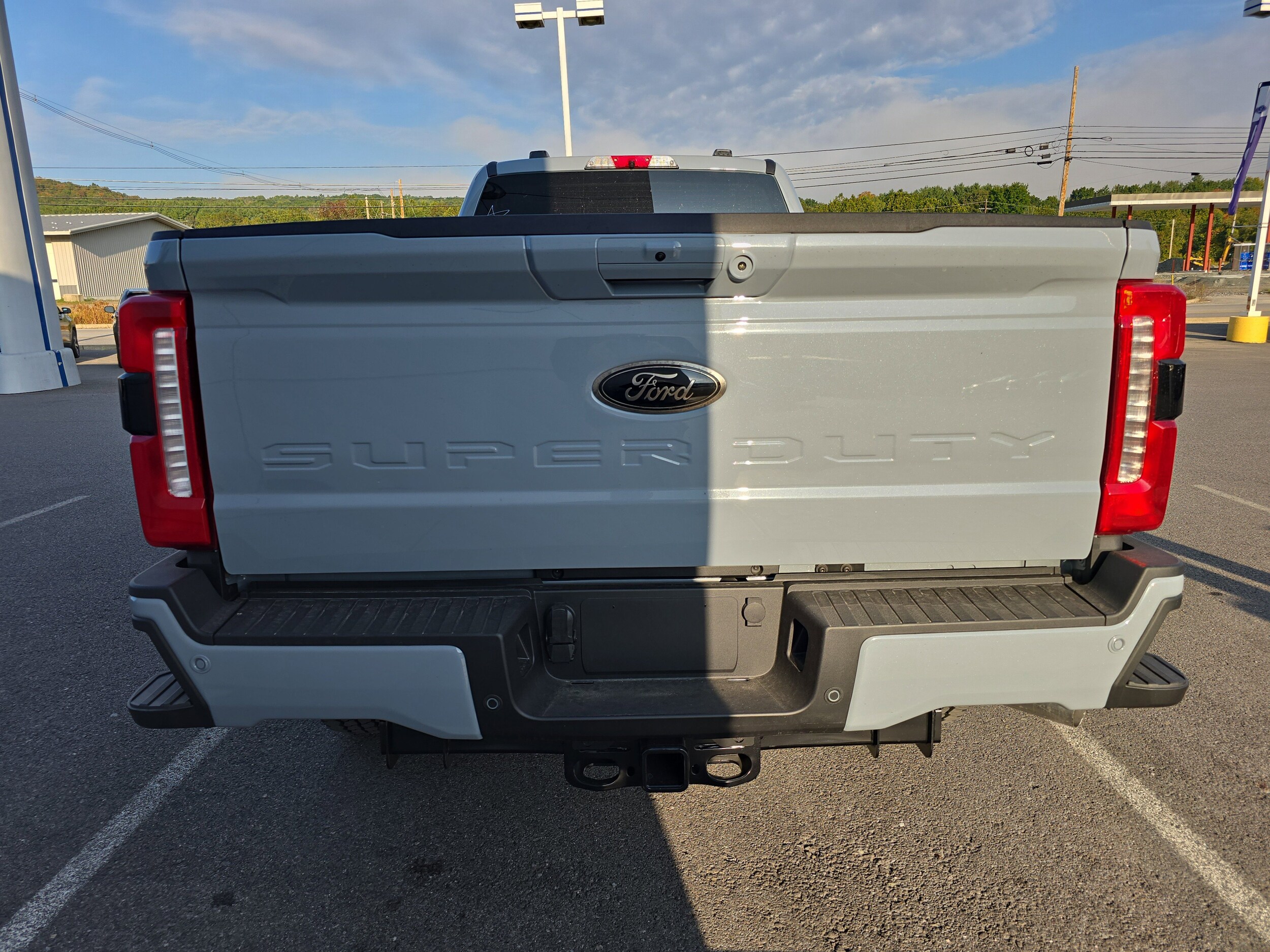 2026 Ford F-350 Lariat photo 3