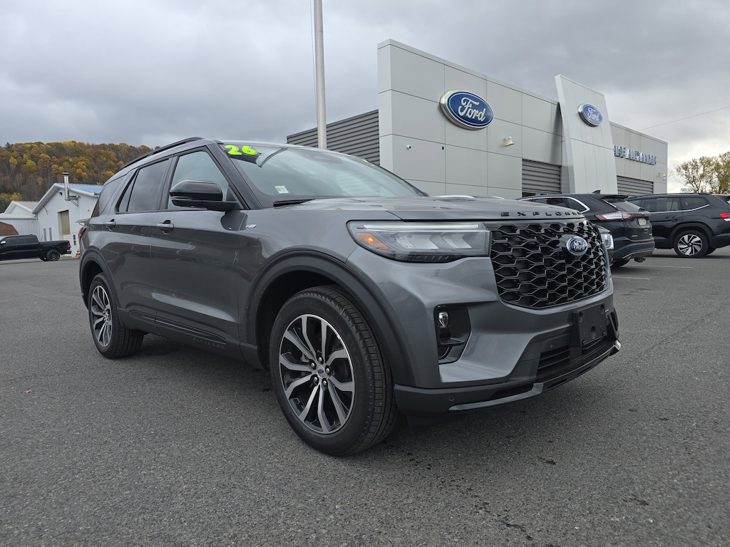New 2026 Ford Explorer ST-Line SUV