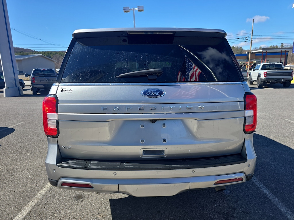 Used 2022 Ford Expedition XLT SUV
