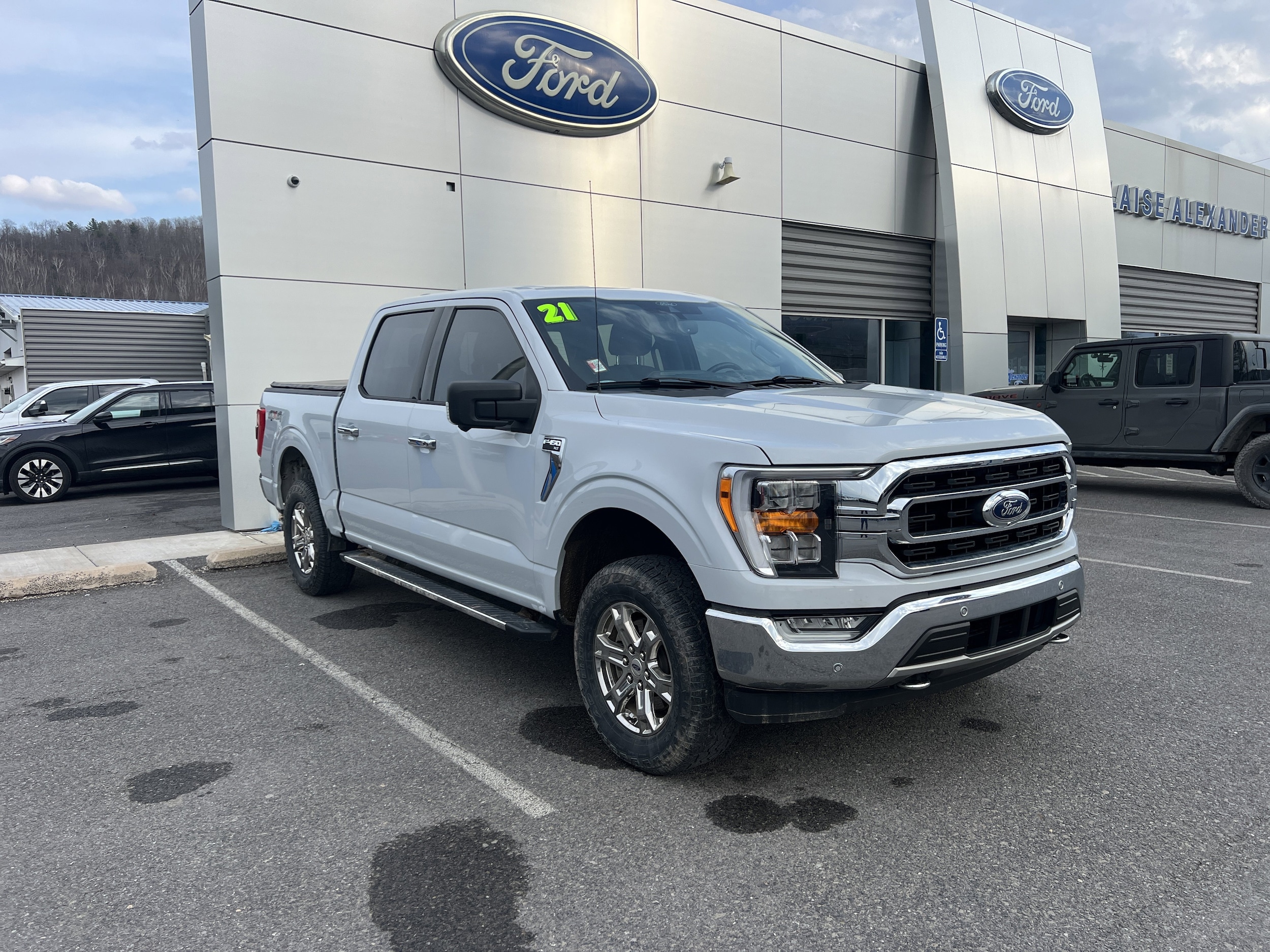 2021 Ford F-150 Truck SuperCrew Cab 