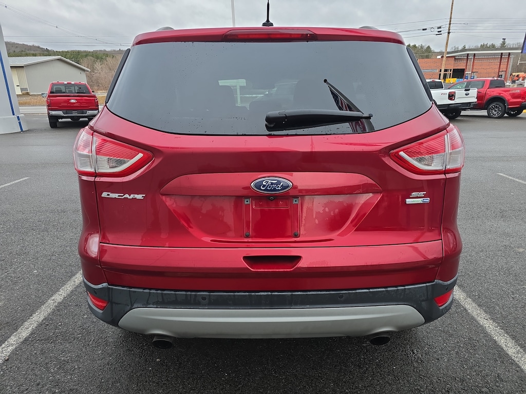 Used 2016 Ford Escape SE SUV
