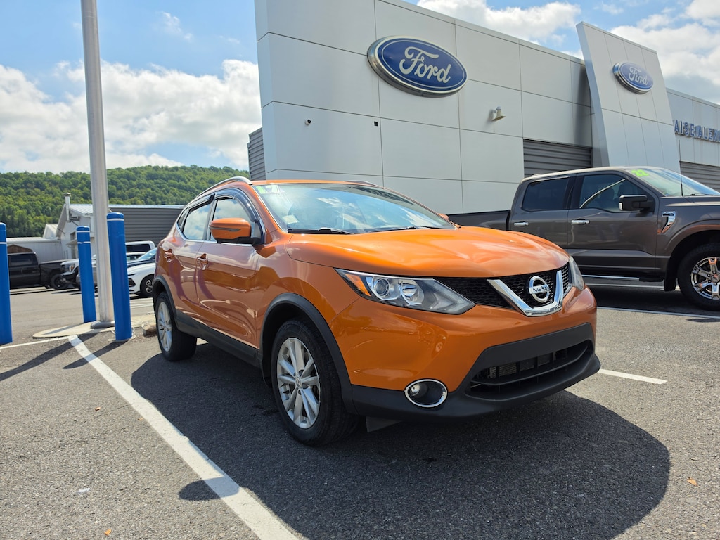 Used 2017 Nissan Rogue Sport SV SUV