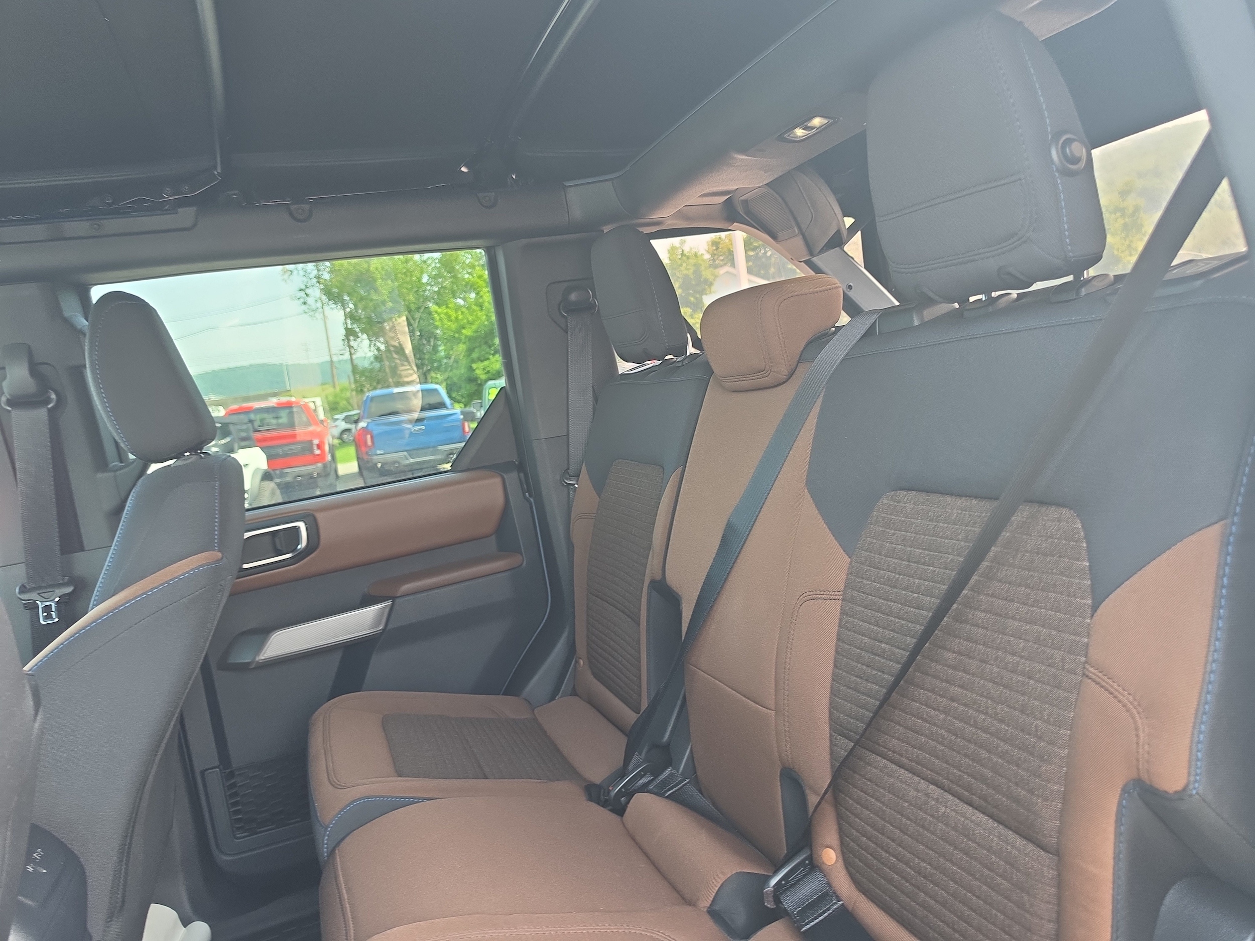 2023 Ford Bronco 4-Door Outer Banks - Photo 15