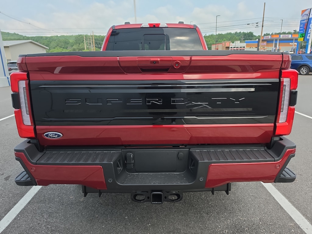New 2026 Ford Super Duty F-250 Platinum Truck Crew Cab
