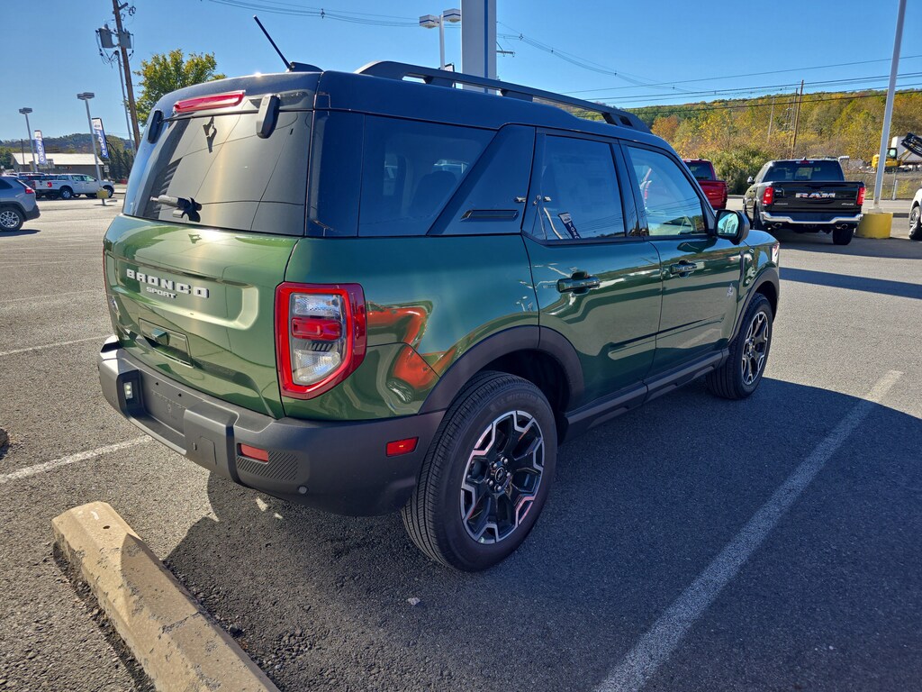 New 2025 Ford Bronco Sport Outer Banks SUV