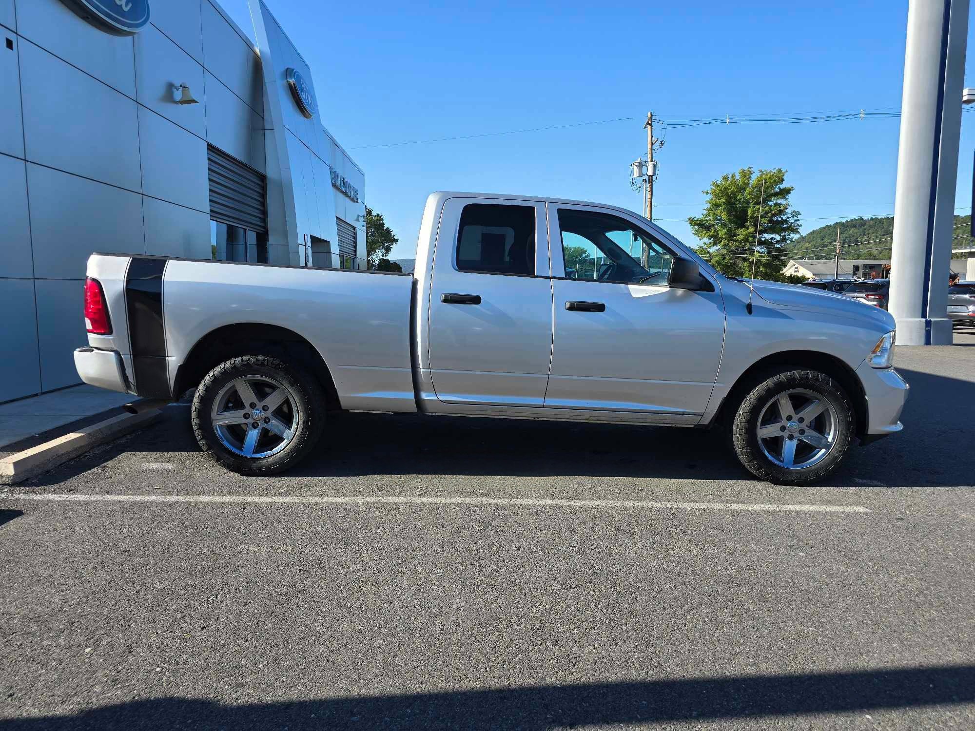 Used 2017 RAM Ram 1500 Pickup Express with VIN 1C6RR7FGXHS560397 for sale in Mansfield, PA