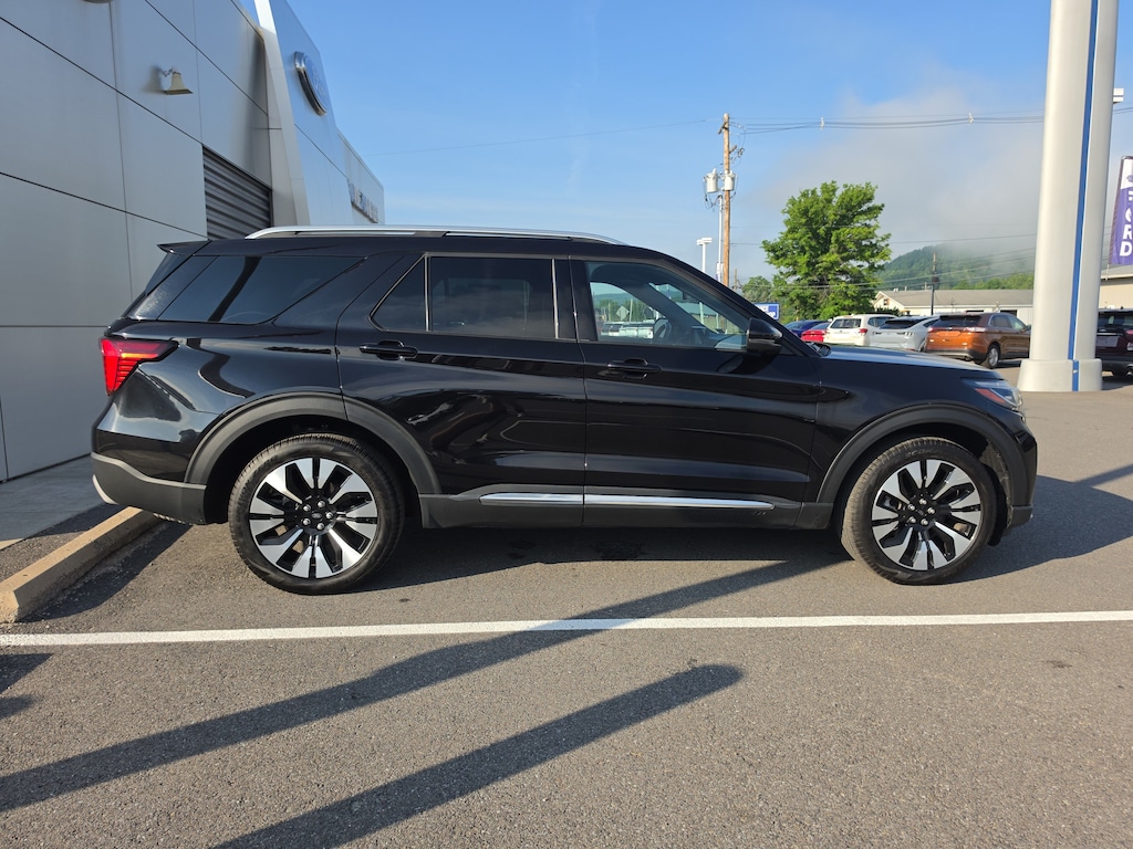 Used 2025 Ford Explorer Platinum SUV