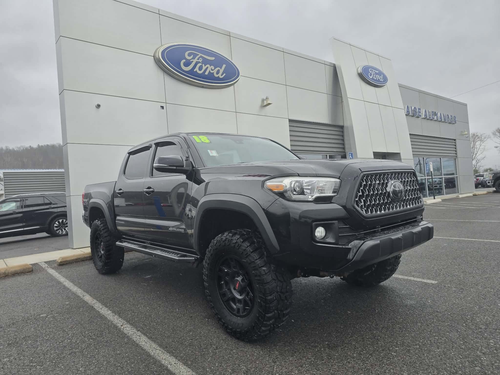 2018 Toyota Tacoma Truck Double Cab 