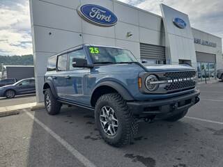 2025 Ford Bronco Badlands SUV
