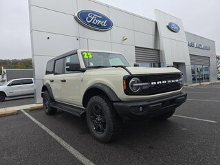 2025 Ford Bronco Outer Banks SUV