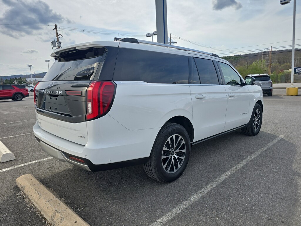 Used 2025 Ford Expedition Max Platinum SUV