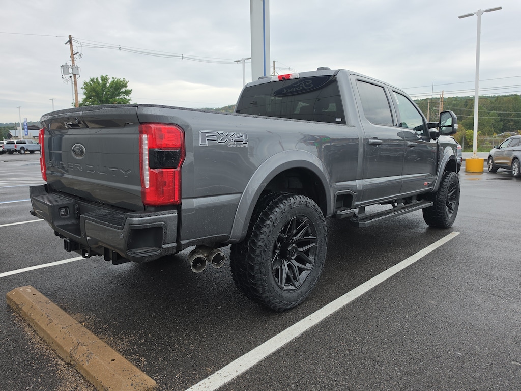 New 2026 Ford Super Duty F-250 LARIAT Truck Crew Cab