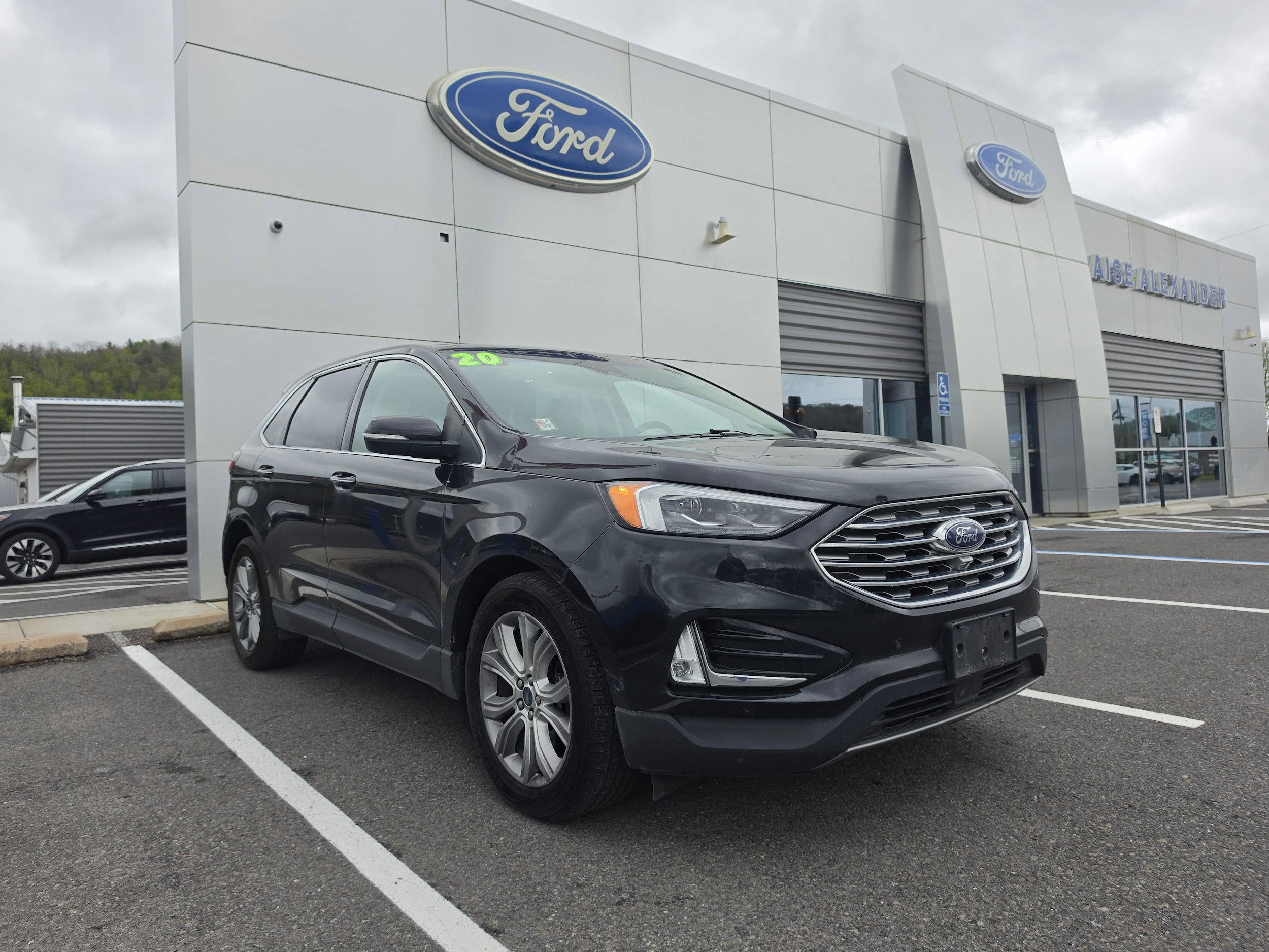 2020 Ford Edge