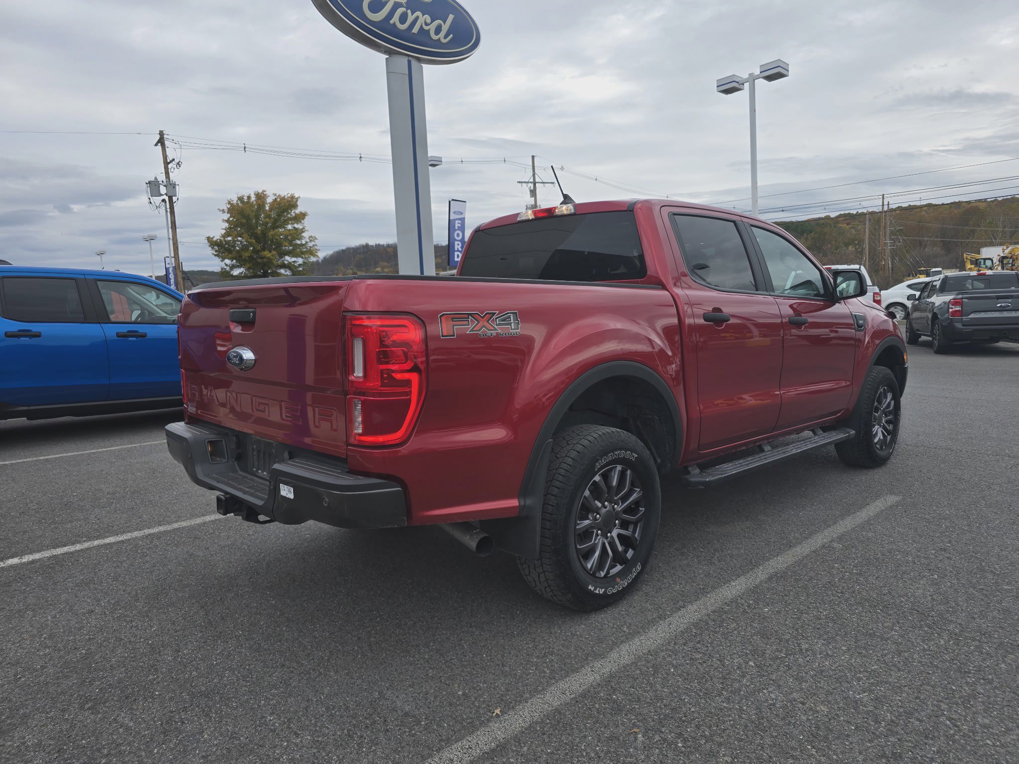 2021 Ford Ranger XLT photo 2