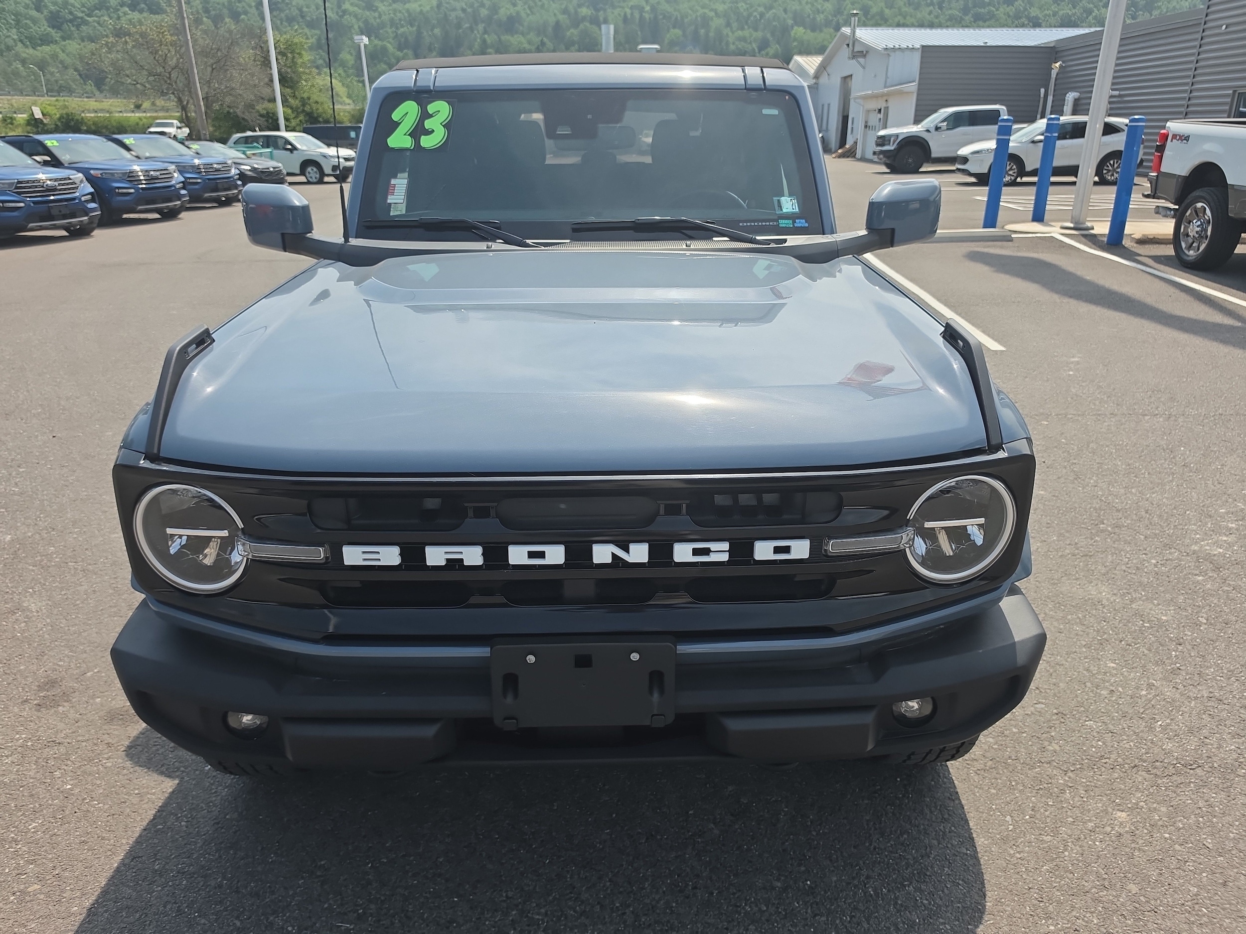 2023 Ford Bronco 4-Door Outer Banks - Photo 9