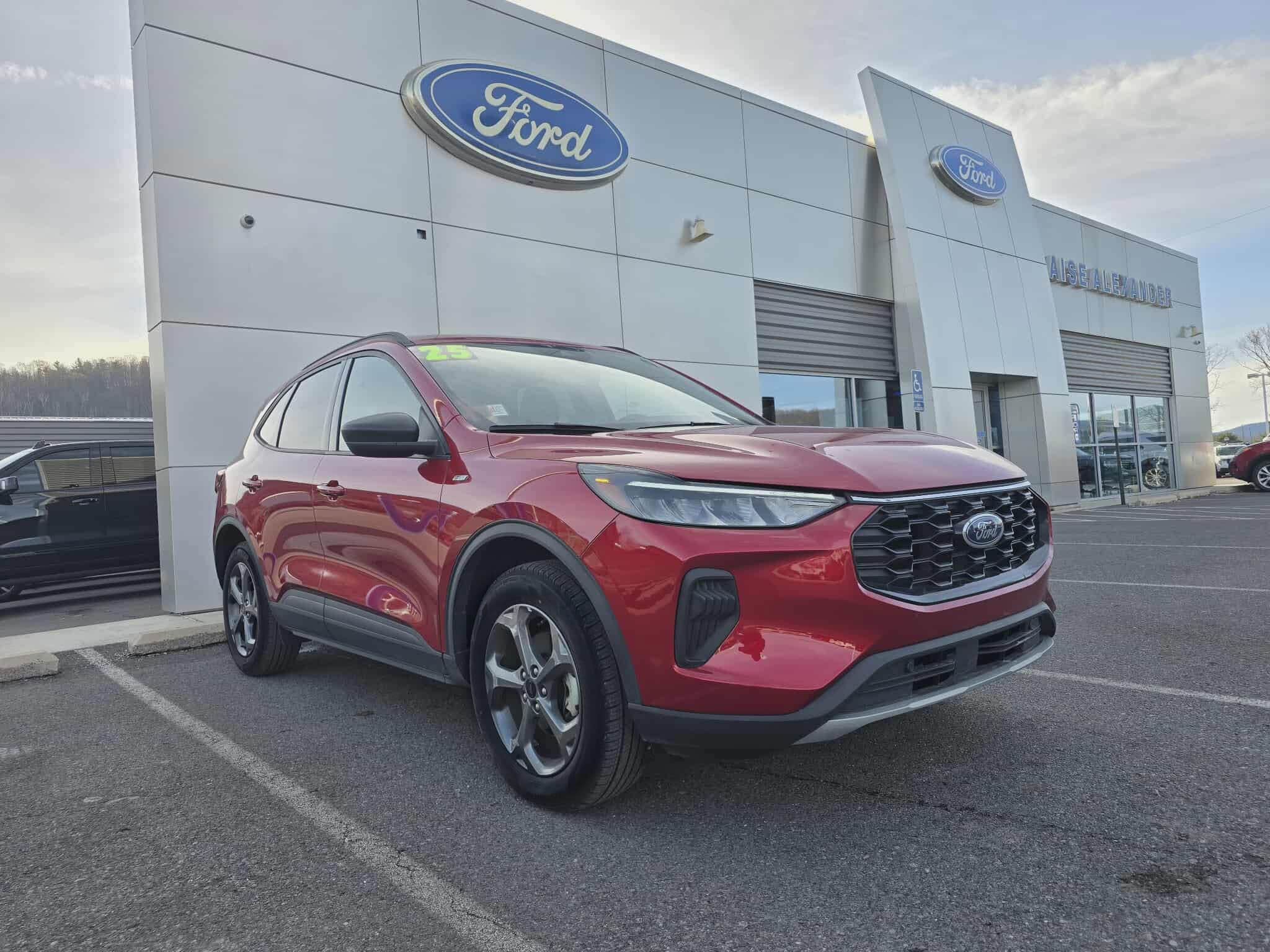 2025 Ford Escape ST-Line