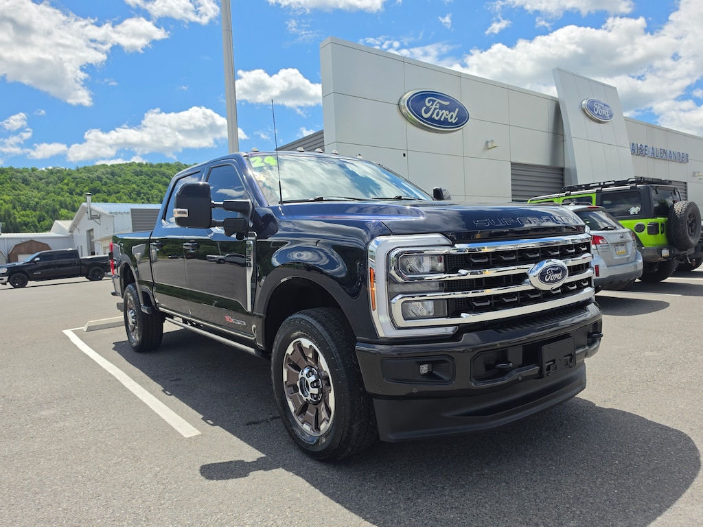 Used 2024 Ford Super Duty F-350 SRW King Ranch Truck Crew Cab