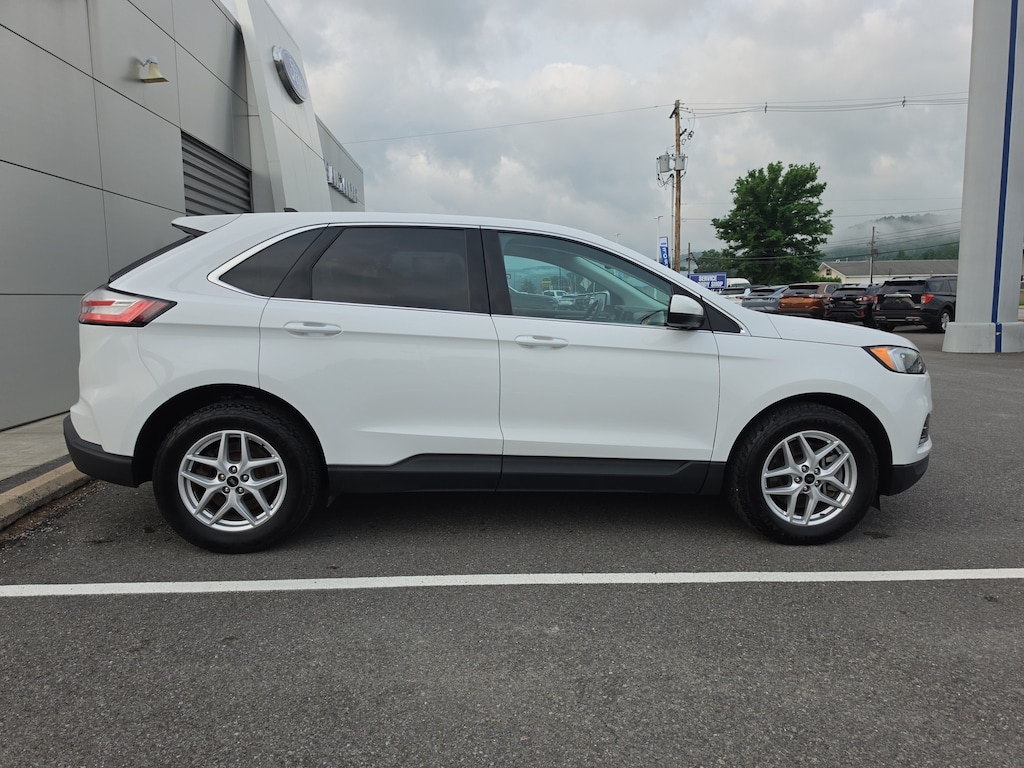 Used 2023 Ford Edge SEL SUV