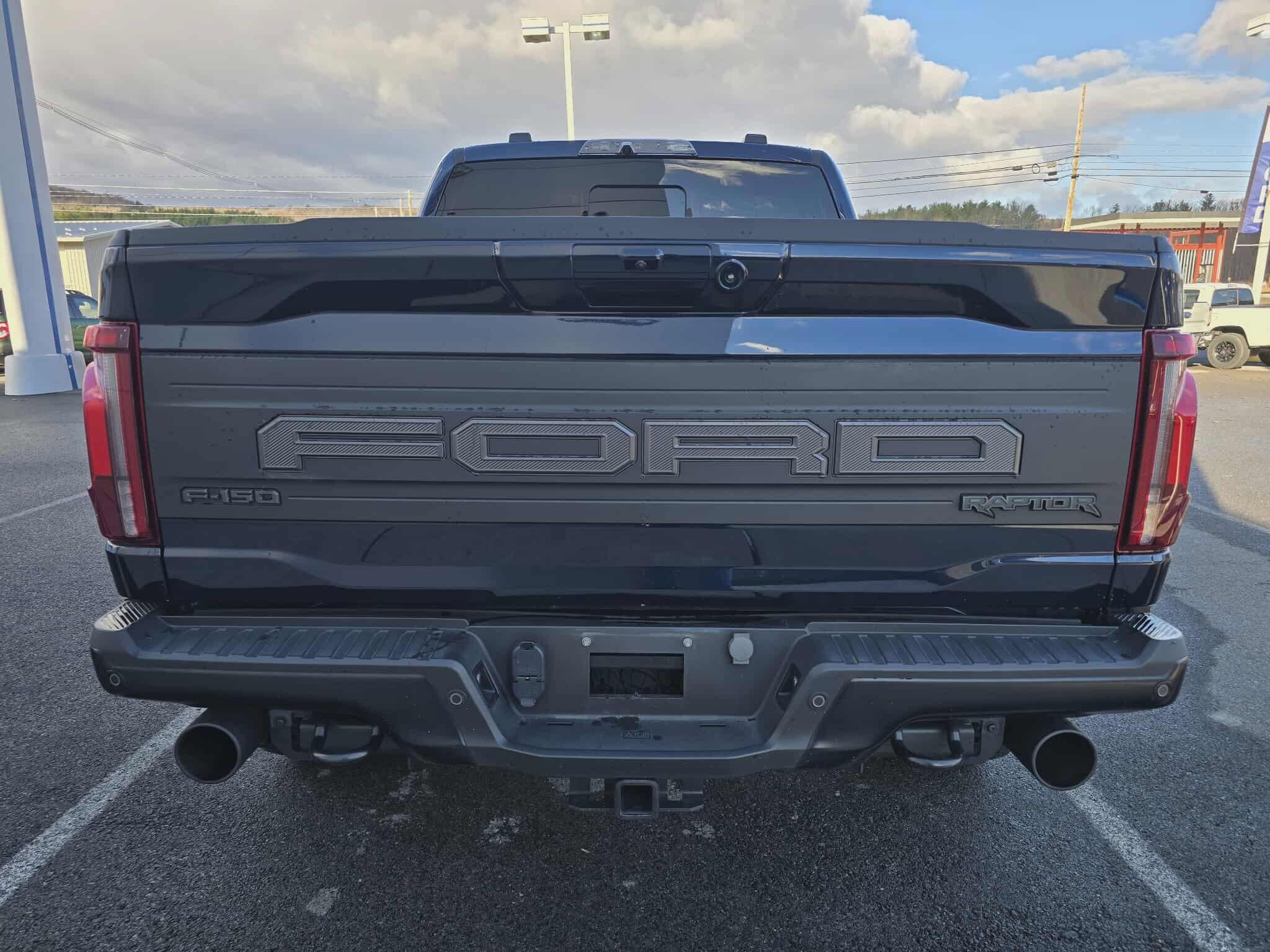 2024 Ford F-150 Raptor photo 4