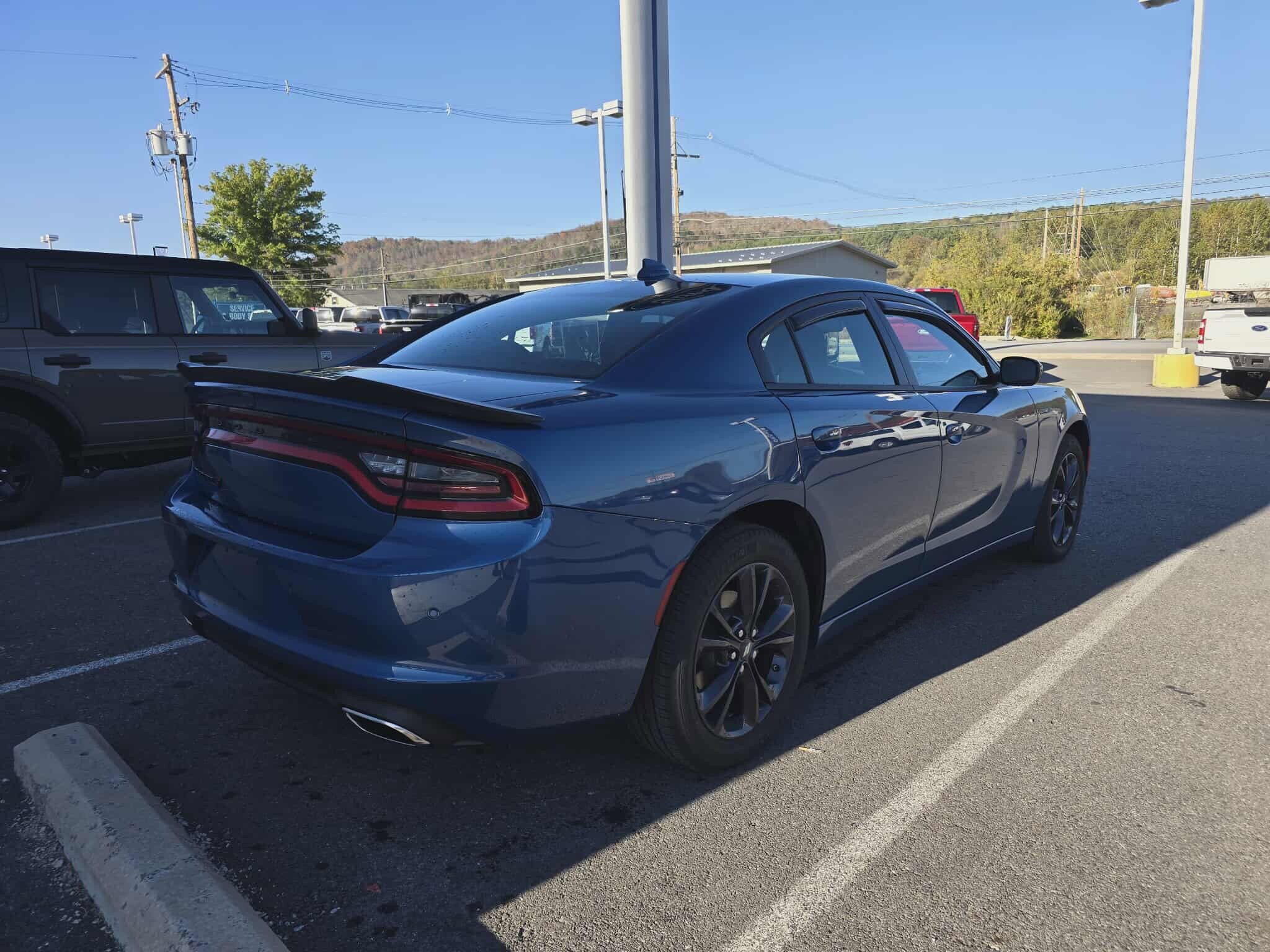 2023 Dodge Charger SXT photo 2