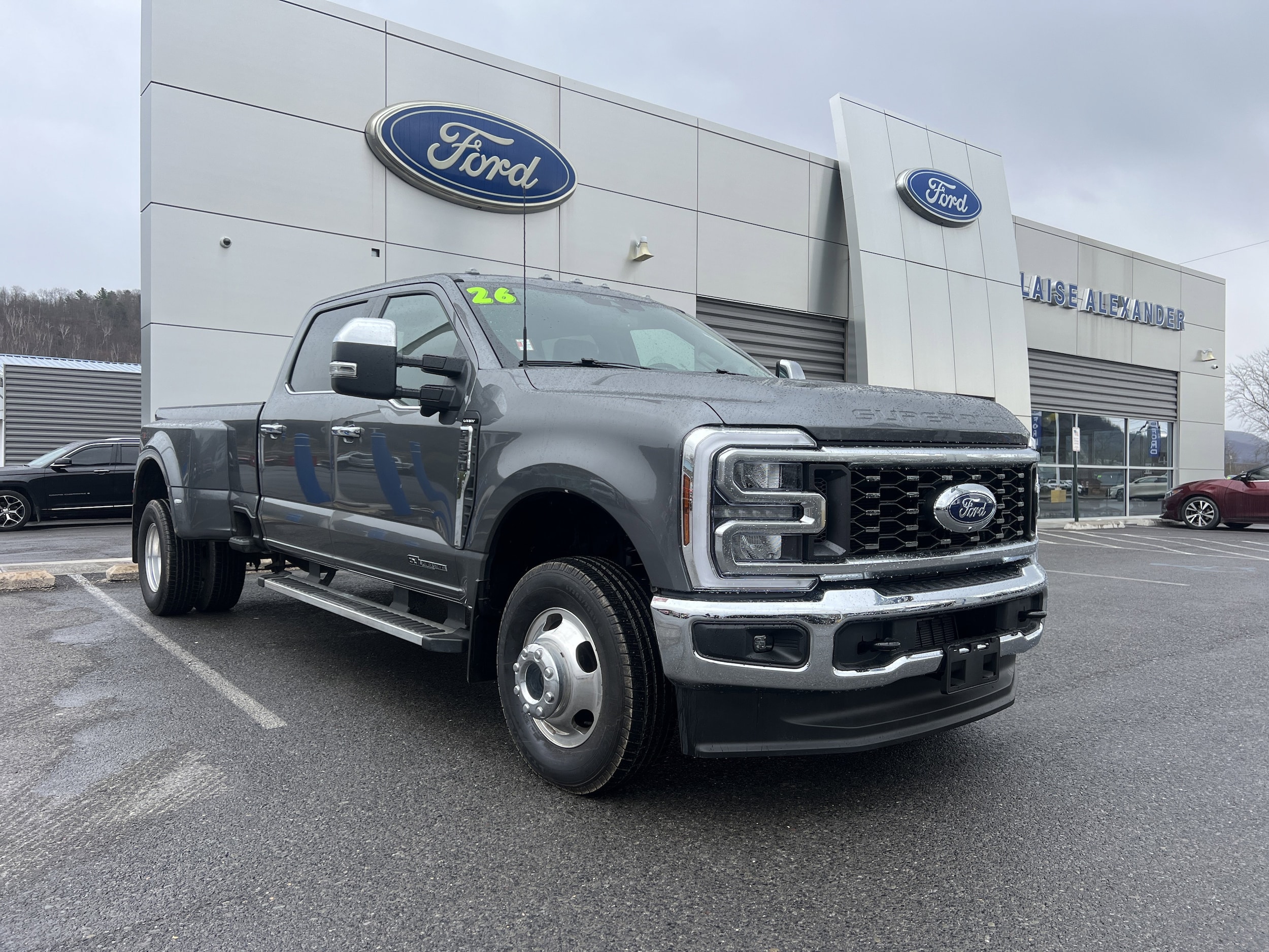 2025 Ford F-350 Lariat 4x4 Crew Cab 8' Box DRW's photo