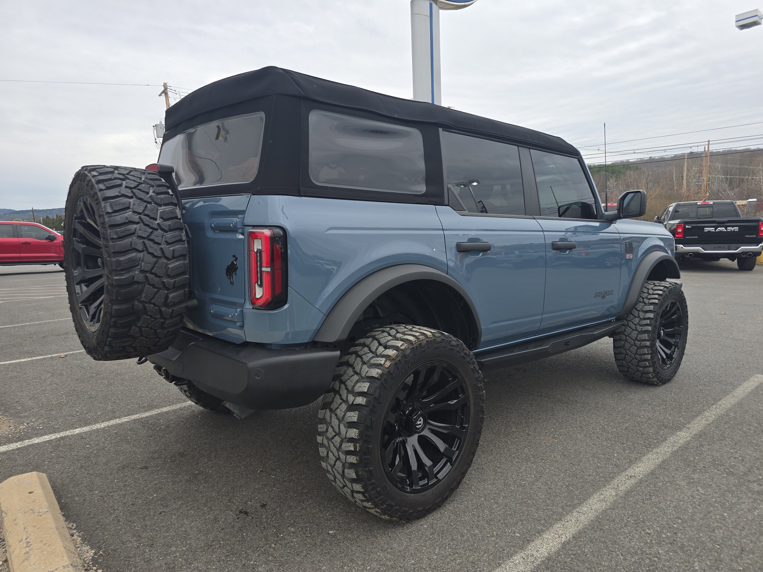 2023 Ford Bronco Big Bend photo 3
