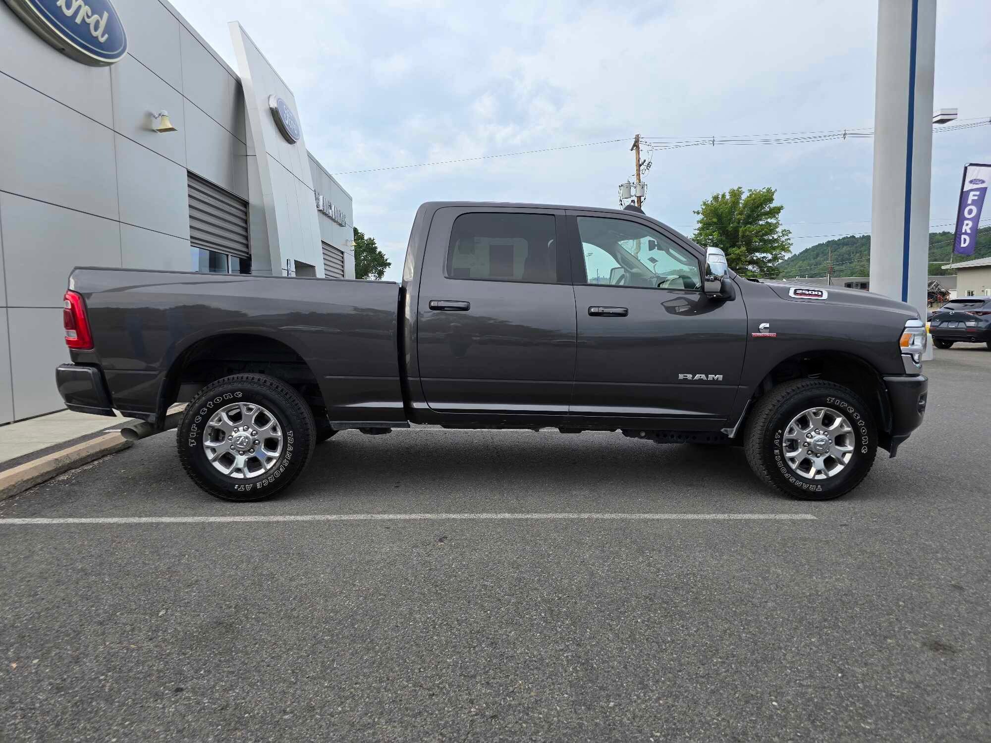 2024 Ram 2500 Laramie photo 2