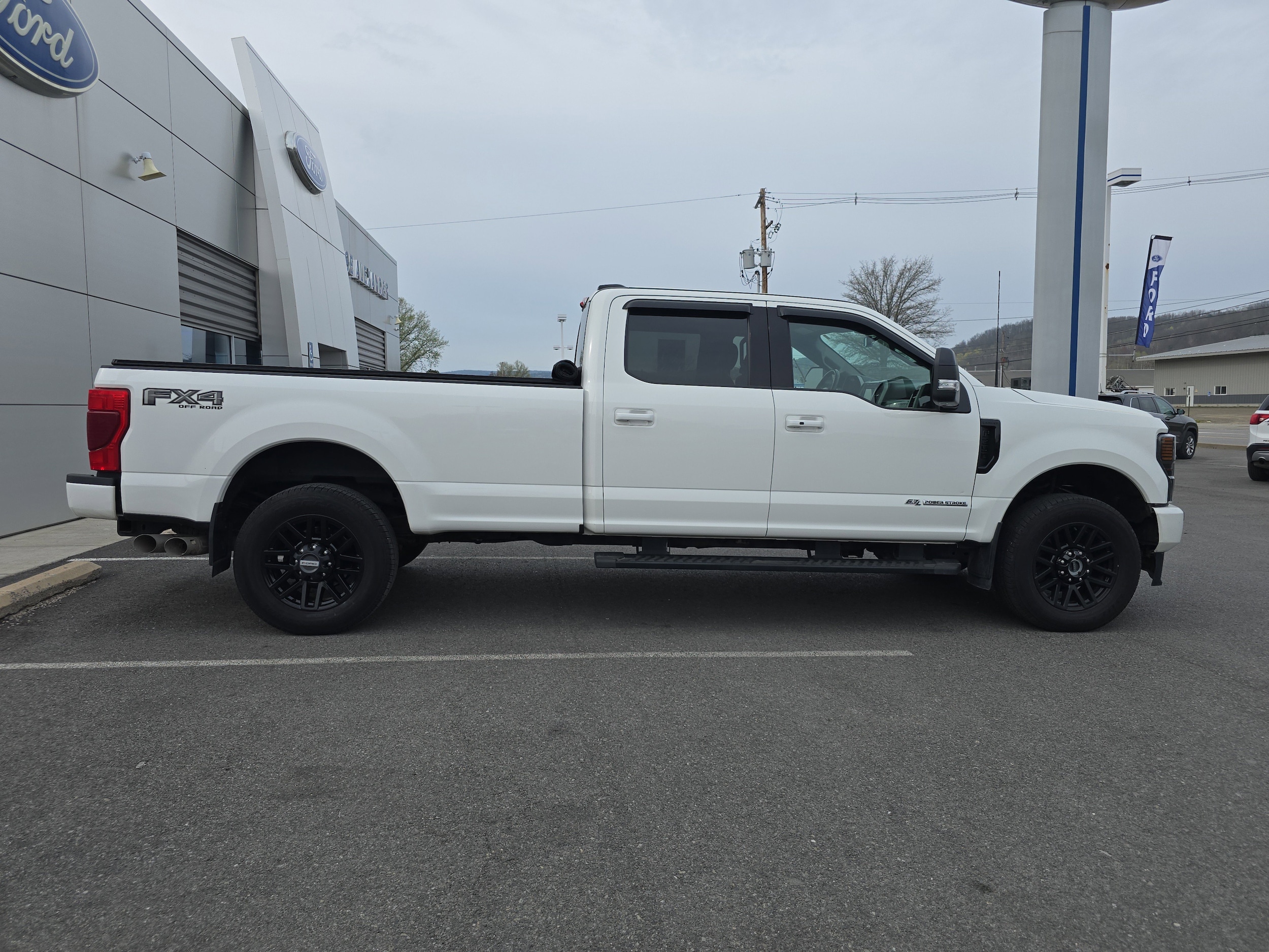 Used 2021 Ford F-250 Super Duty Lariat with VIN 1FT8W2BT8MEE00837 for sale in Mansfield, PA