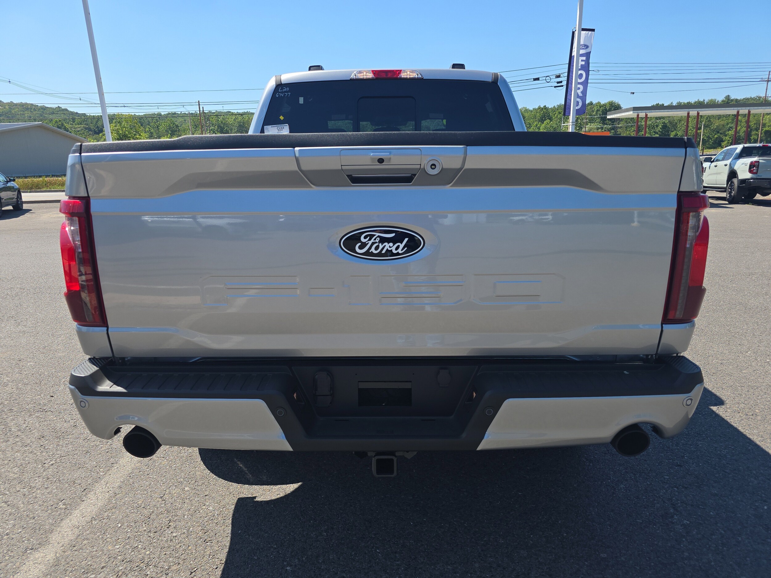 2025 Ford F-150 XLT photo 3
