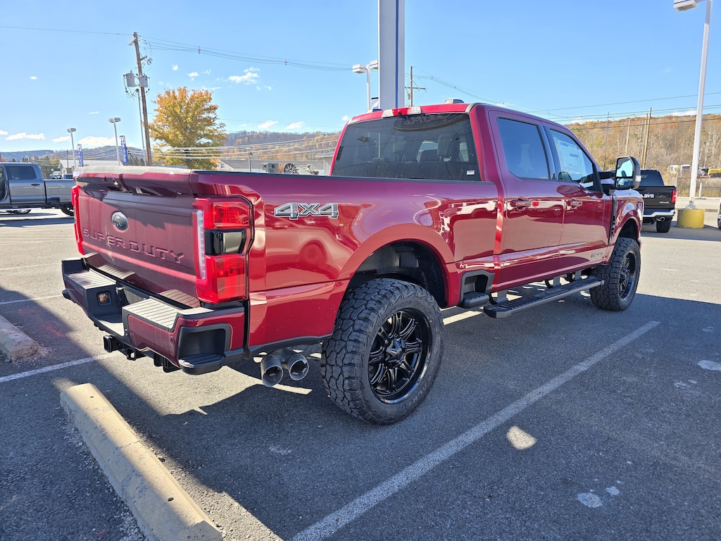 New 2025 Ford Super Duty F-250 XLT Truck Crew Cab