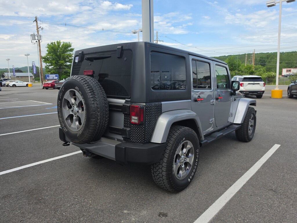 Used 2018 Jeep Wrangler JK Unlimited Sahara SUV