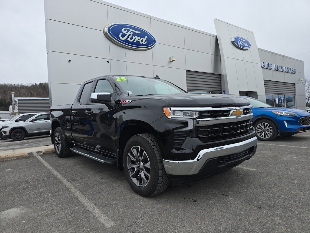 Used 2025 Chevrolet Silverado 1500 LT Truck Double Cab