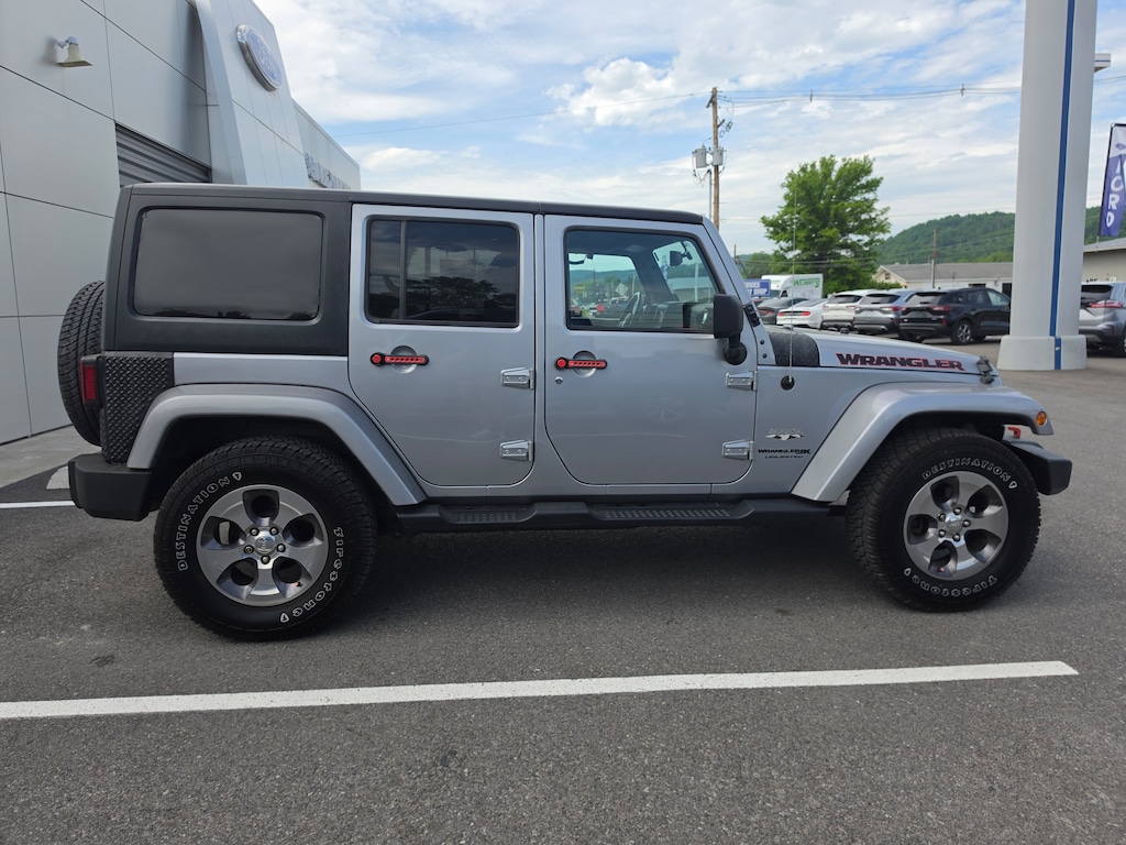 Used 2018 Jeep Wrangler JK Unlimited Sahara SUV