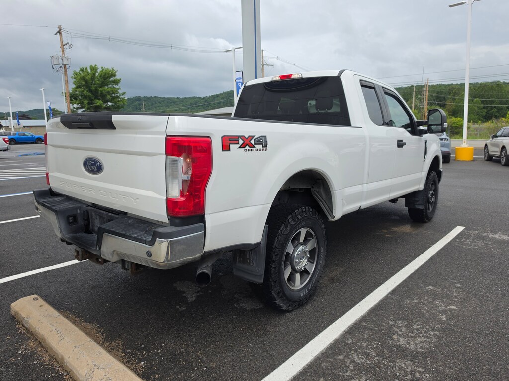 Used 2019 Ford Super Duty F-250 SRW XLT Truck Super Cab