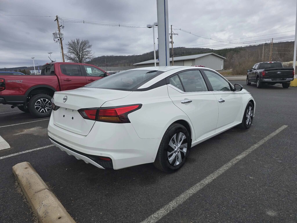 Used 2024 Nissan Altima 2.5 S Sedan