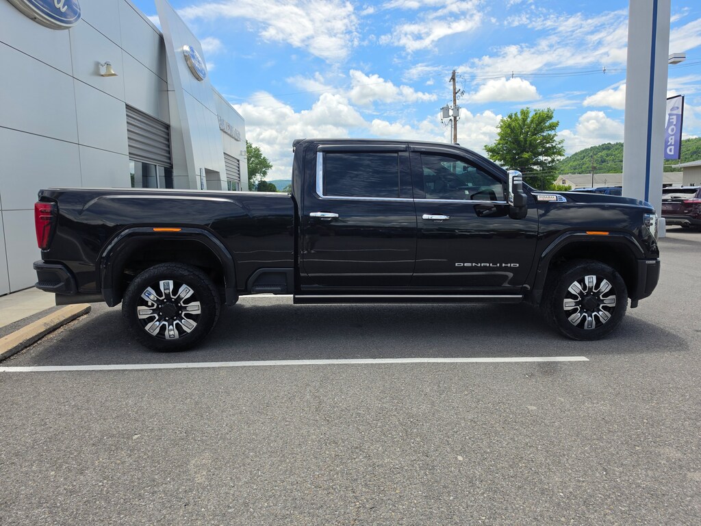 Used 2024 GMC Sierra 2500HD Denali Truck Crew Cab