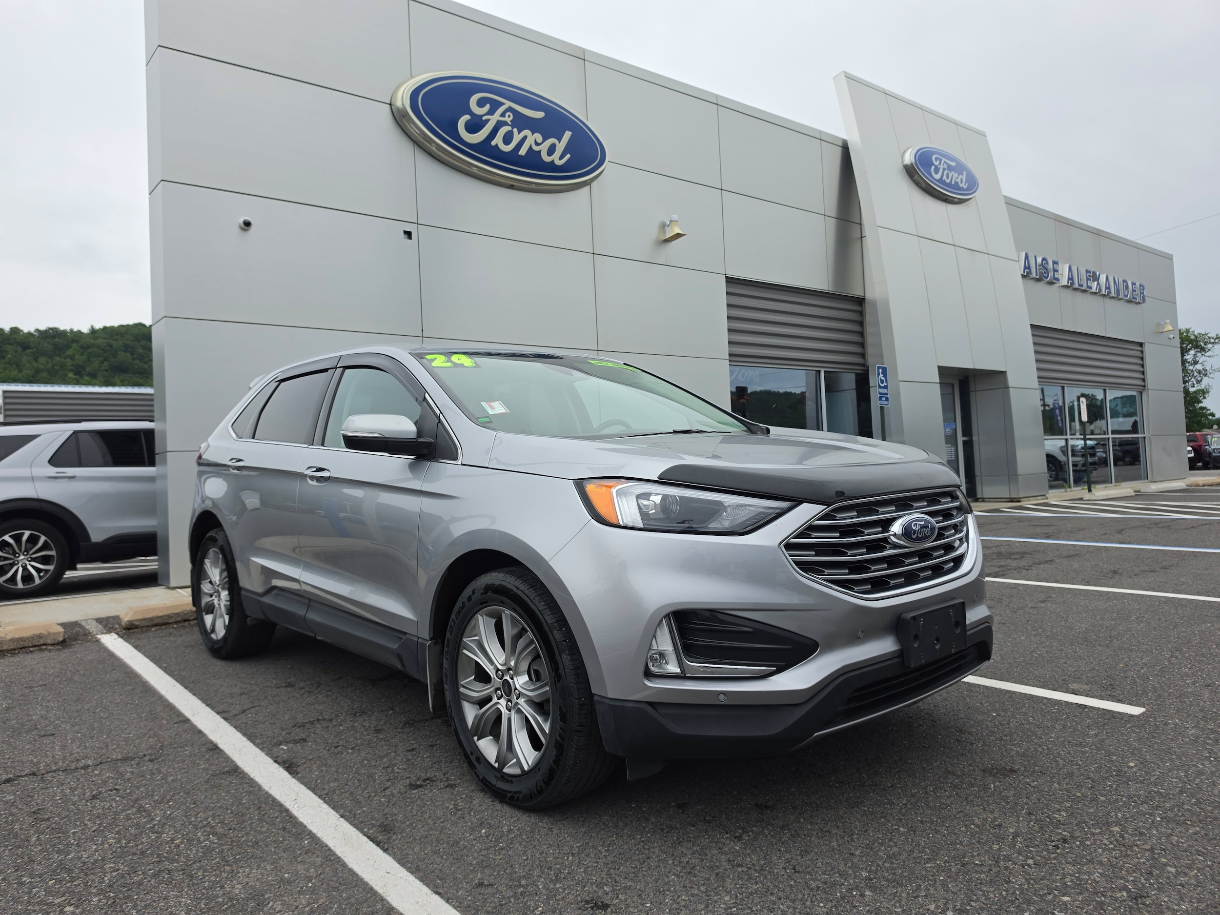 2024 Ford Edge