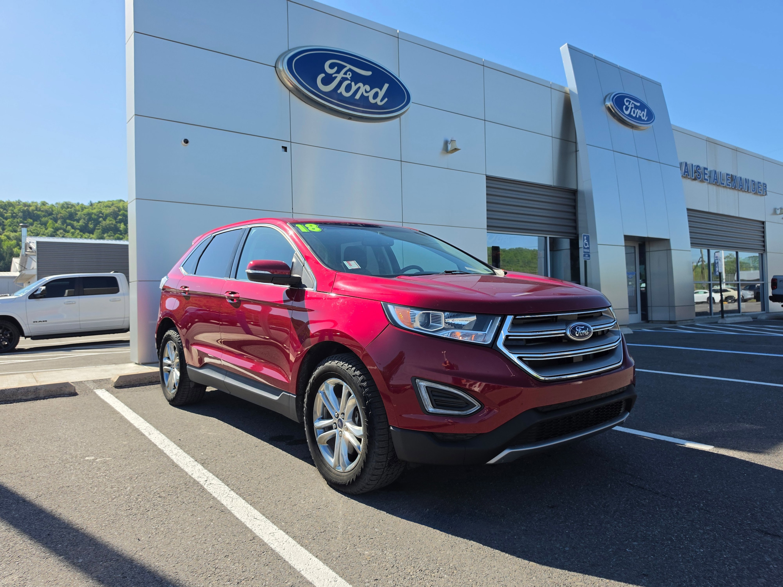 2018 Ford Edge SEL AWD's photo