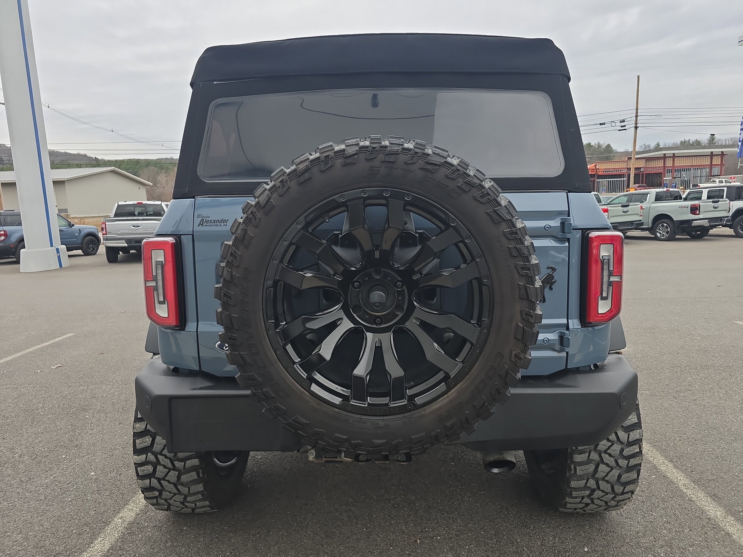 2023 Ford Bronco Big Bend photo 4