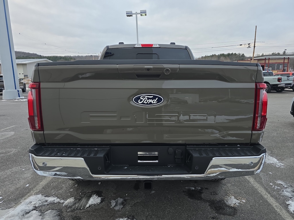 New 2025 Ford F-150 LARIAT Truck SuperCrew Cab