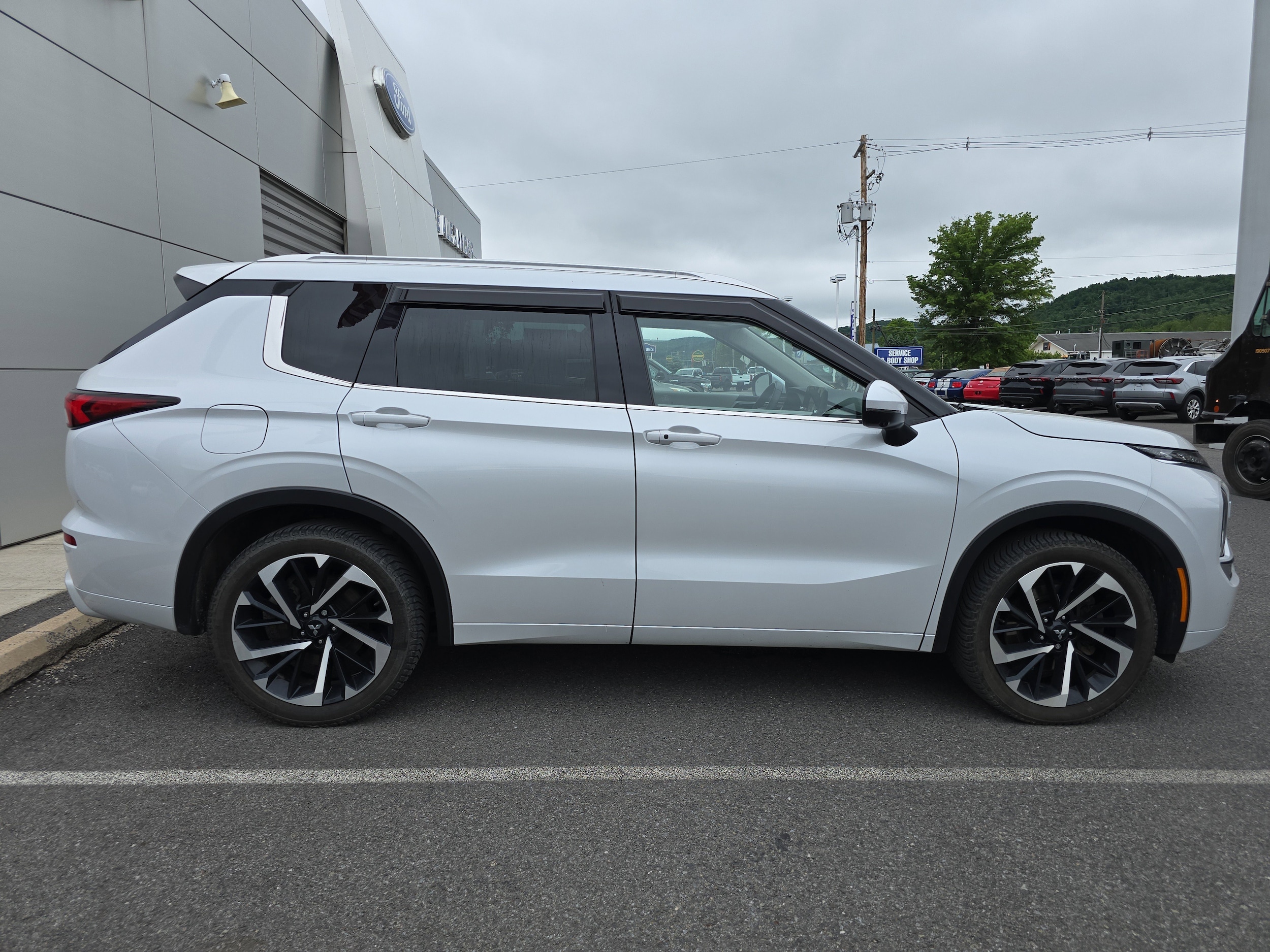 Used 2022 Mitsubishi Outlander SEL Special Edition with VIN JA4J4VA86NZ079648 for sale in Mansfield, PA